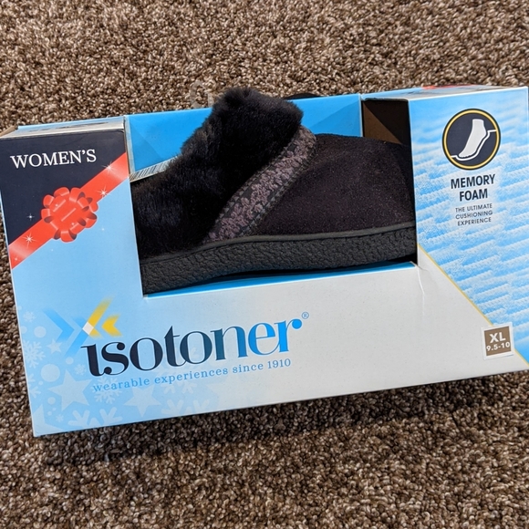 Isotoner Slippers